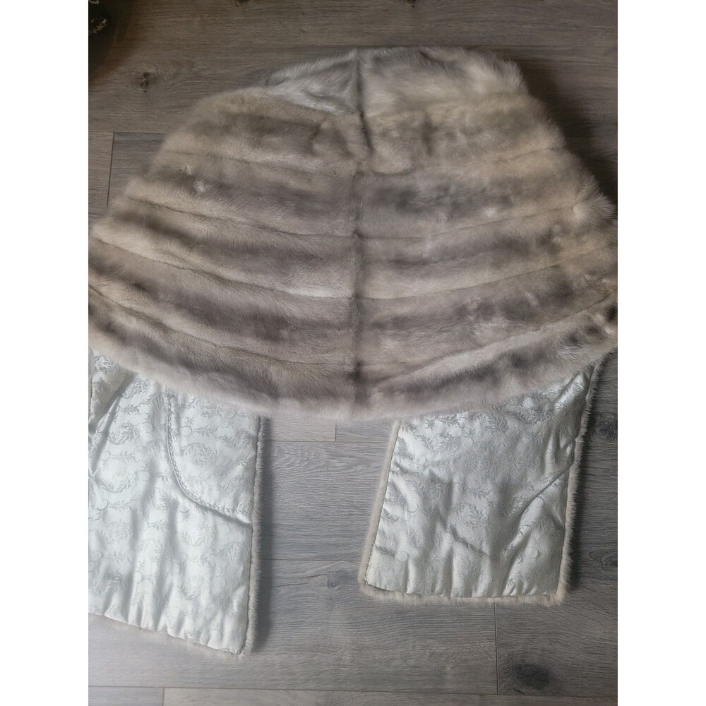 Vintage 50’s Fur Mink  Cape Stole Silver Gray - Picture 2 of 9